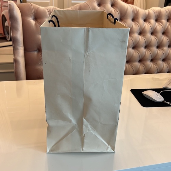 LATGE LOUIS VUITTON SHOPPING BAG FROM CAPRI ITALLY - Picture 5 of 16